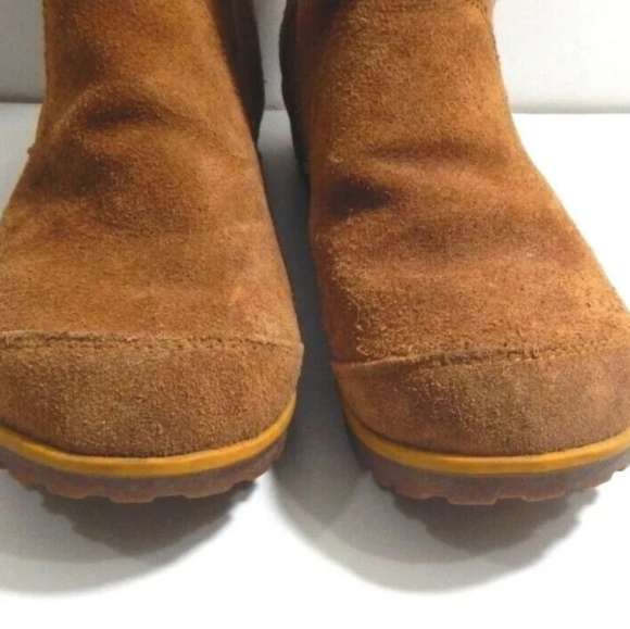 Sorel Meadow Waterproof Suede Boots - Picture 4 of 6